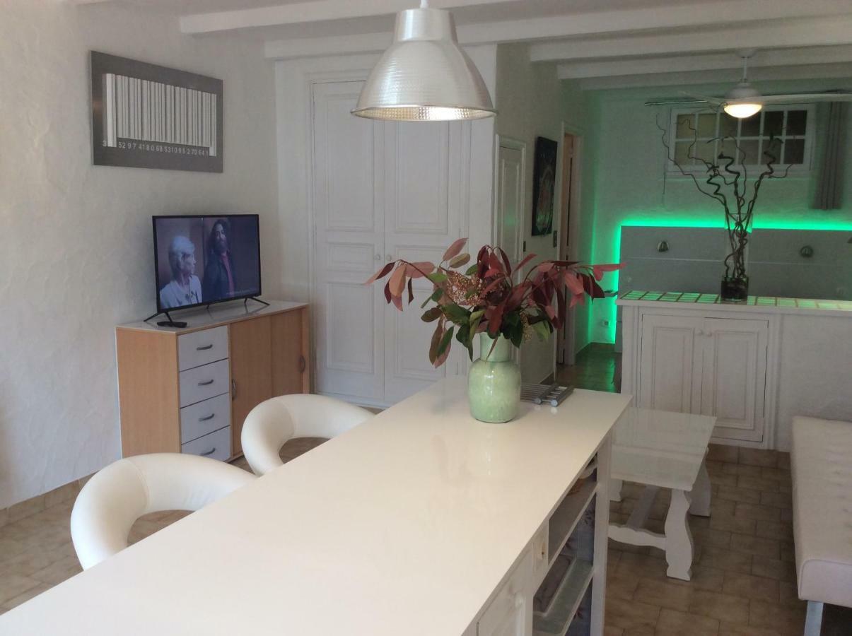 89 Le Grand Pin Apartment Сен Максим Екстериор снимка